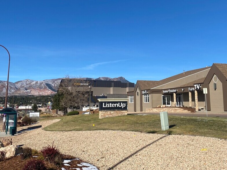 More Photos Of 888 E Woodmen Rd, Colorado Springs Freestanding For Lease
