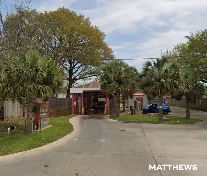 More Photos Of 510 Lafayette St, Youngsville General Retail For Sale