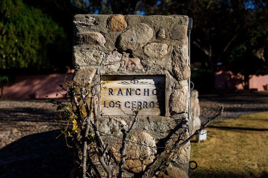 More Photos Of 13500 N Oracle Rd, Tucson Specialty For Sale