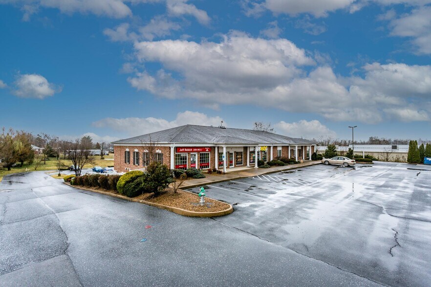 More Photos Of 9972 Spotswood Trl, Mcgaheysville Bank For Lease