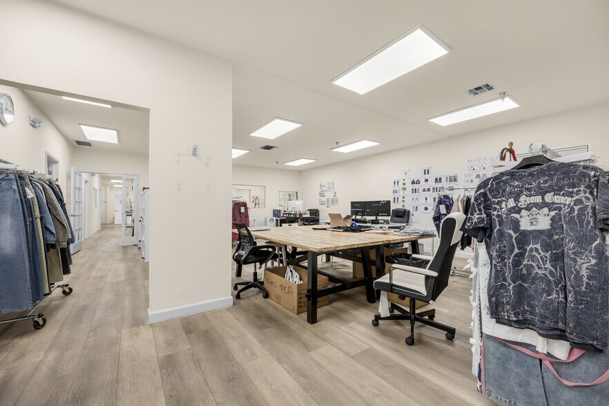 More Photos Of 2717 Tanager Ave, Commerce Warehouse For Sale