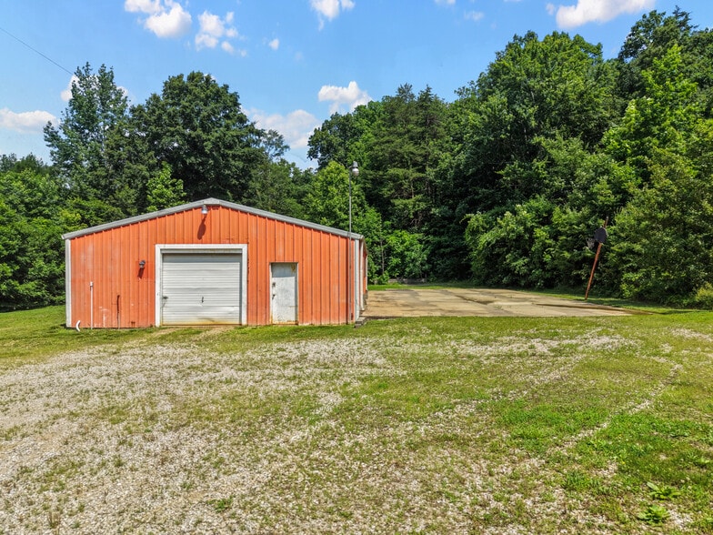 More Photos Of 130 Cooper Run, Shepherdsville Warehouse For Sale