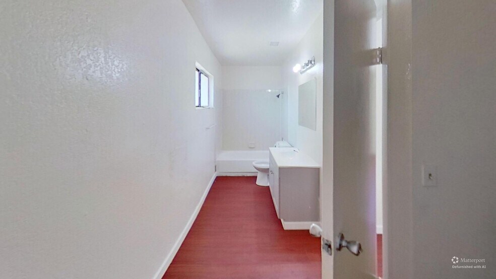 More Photos Of 1932 Lirio Way, Las Vegas Apartments For Sale