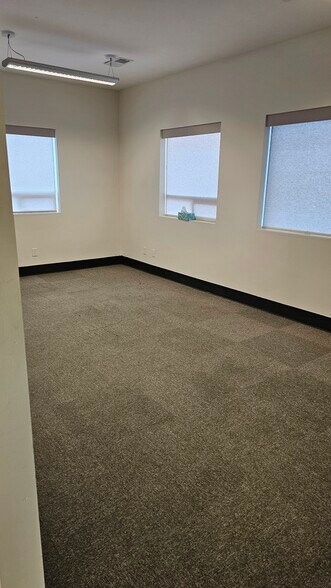 More Photos Of 2535 N Boulevard, Idaho Falls Office For Lease