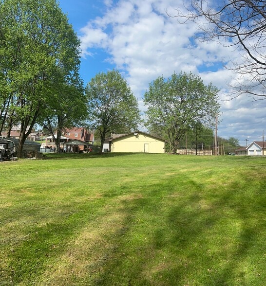 More Photos Of 1729 Jefferson Ave, Washington Freestanding For Sale