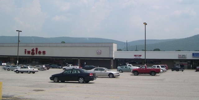 Primary Photo Of 12060-12078 S Main St, Trenton Department Store For Lease