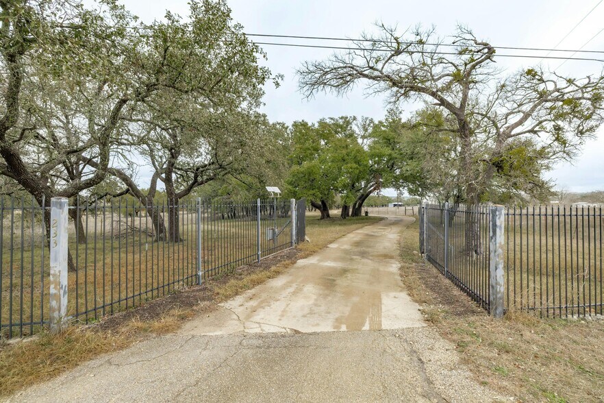 More Photos Of 233 Craigen Rd, Liberty Hill Land For Sale