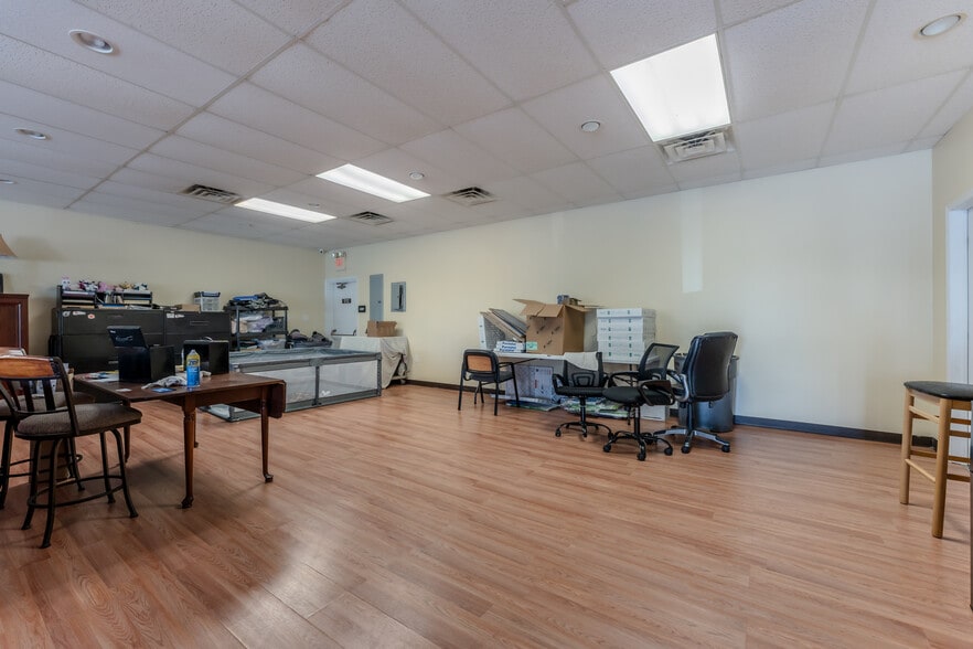 More Photos Of 5751 Nor Bath Blvd, Bath Freestanding For Sale