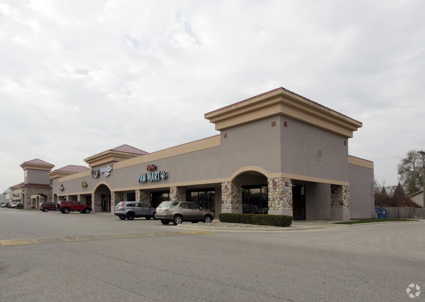 More Photos Of 4000 E Bristol St, Elkhart Unknown For Lease