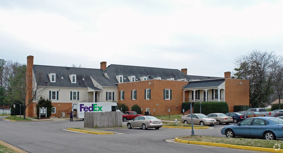 More Photos Of 2500 Pocoshock Pl, Richmond Medical For Lease