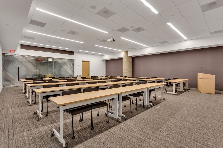 More Photos Of 3475 Piedmont Rd NE, Atlanta Office For Lease