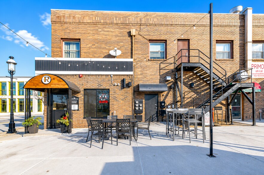 More Photos Of 2057-2059 Ridge Rd, Homewood Storefront Retail Residential For Sale