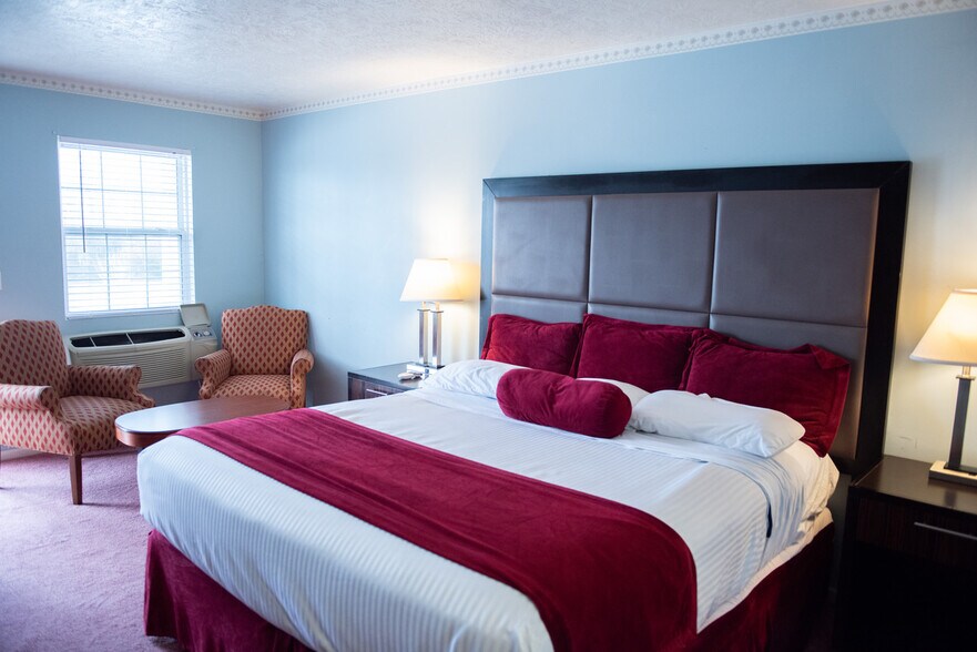 More Photos Of 360 Highway 62 E, Salem Hotel For Sale