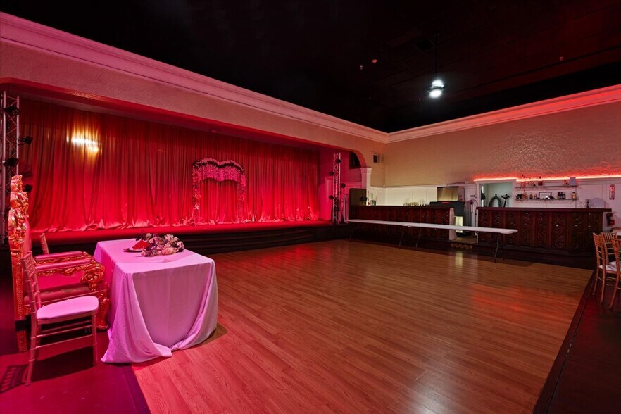 More Photos Of 917 Whittier Blvd, Montebello Storefront For Sale