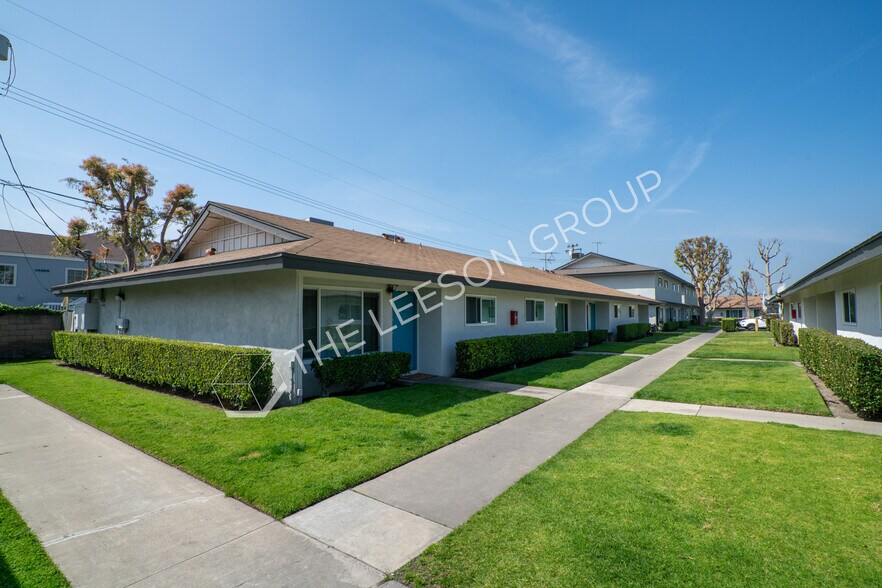More Photos Of 12341 Lewis St, Garden Grove Apartments For Sale