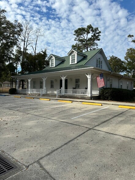 More Photos Of 1850 Bellair Blvd, Orange Park Medical For Sale