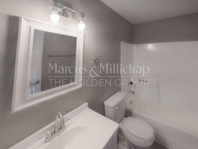 More Photos Of 1701 N Rancho Dr, Las Vegas Apartments For Sale