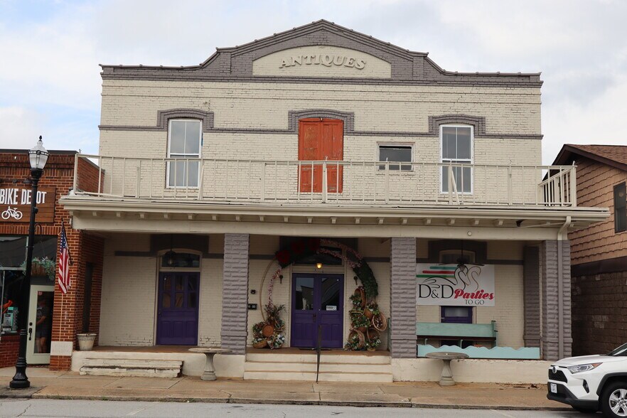 Primary Photo Of 108 NW Main St, Easley General Retail For Sale