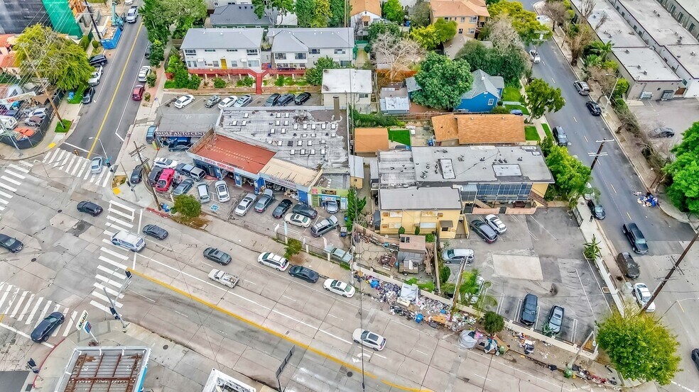 More Photos Of 520 Silver Lake Blvd, Los Angeles Auto Repair For Sale