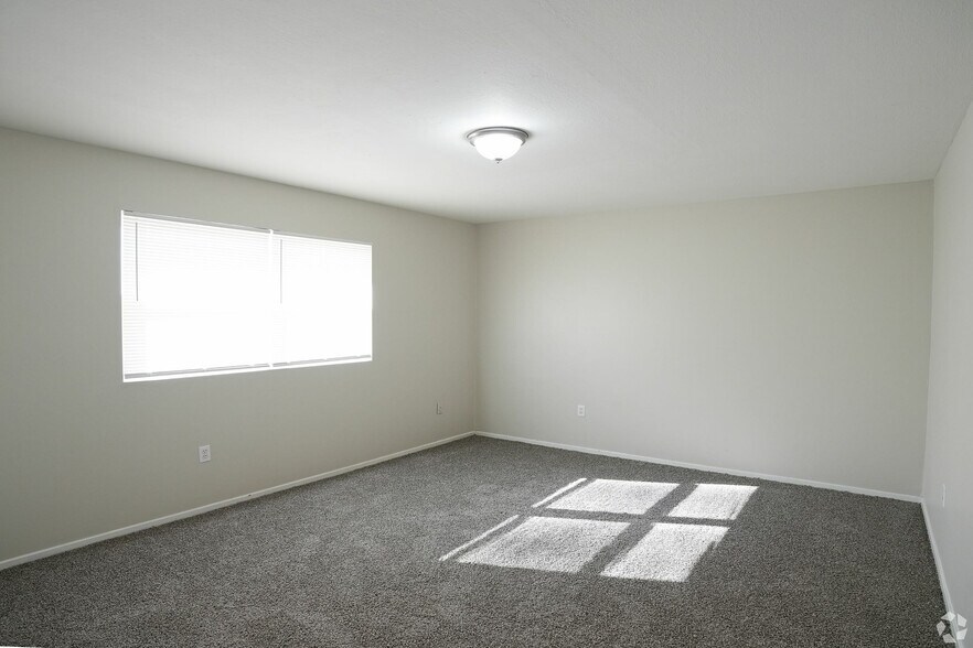 More Photos Of 621 Houston Ave, Jackson Apartments For Sale