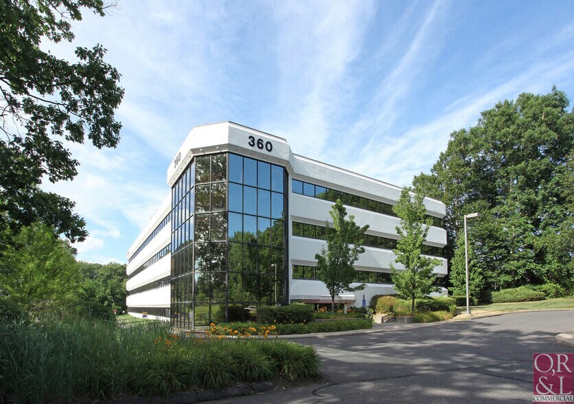 Primary Photo Of 360 Bloomfield Ave, Windsor Office For Lease