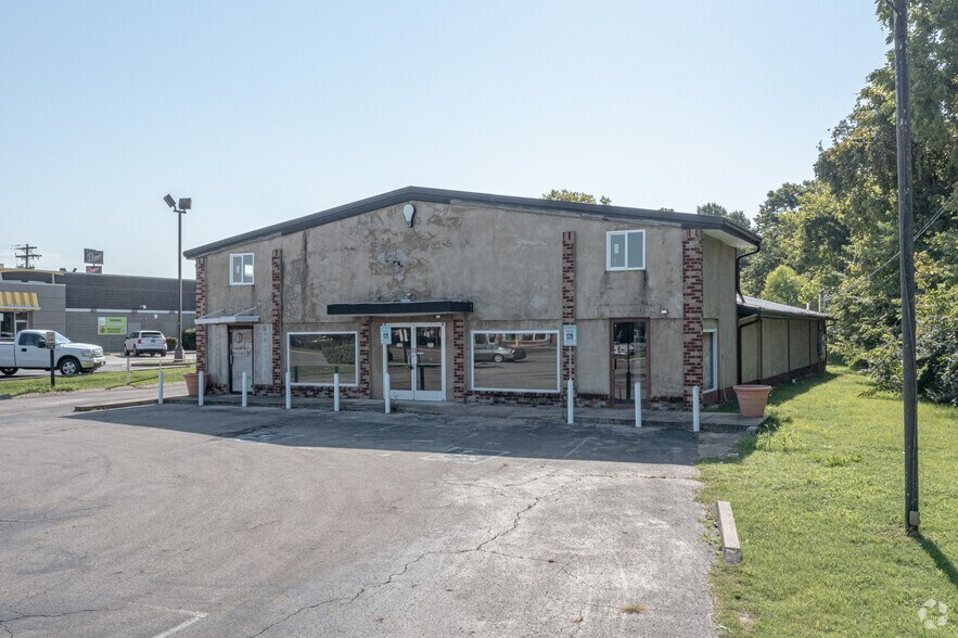 More Photos Of 707 S Cumberland St, Lebanon Storefront Retail Office For Sale