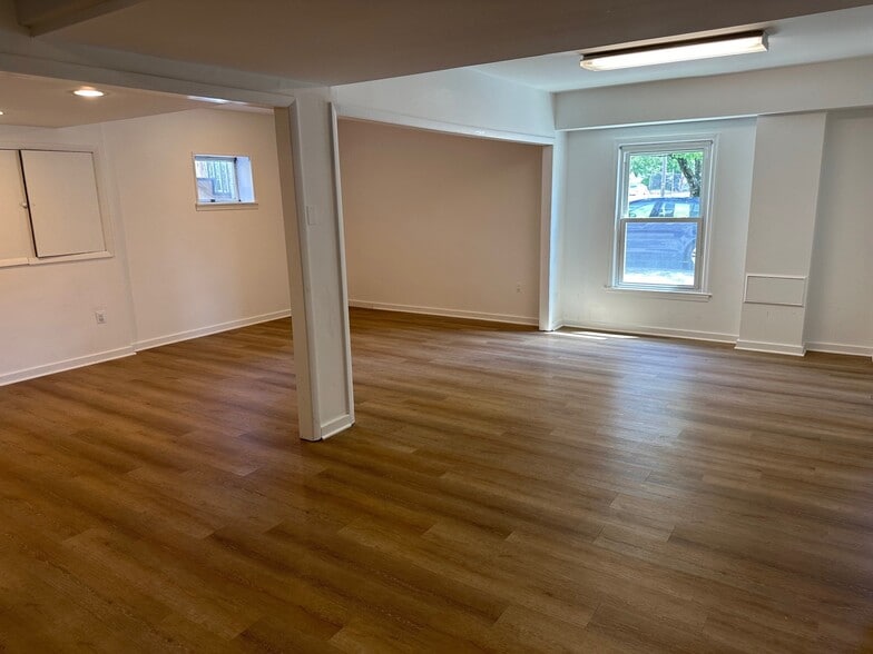 More Photos Of 6509 Democracy Blvd, Bethesda Medical For Lease