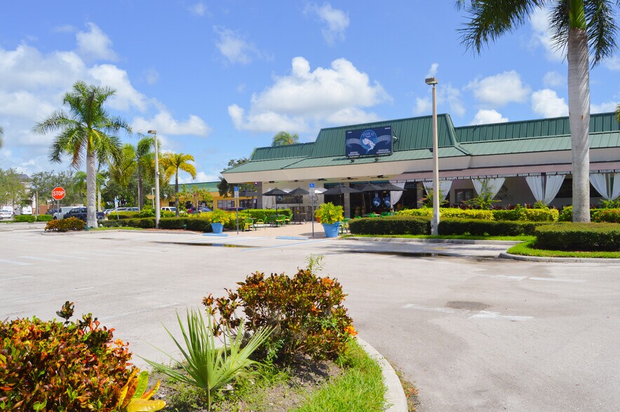 Primary Photo Of 4205-4217 Tamiami Trl E, Naples Unknown For Lease