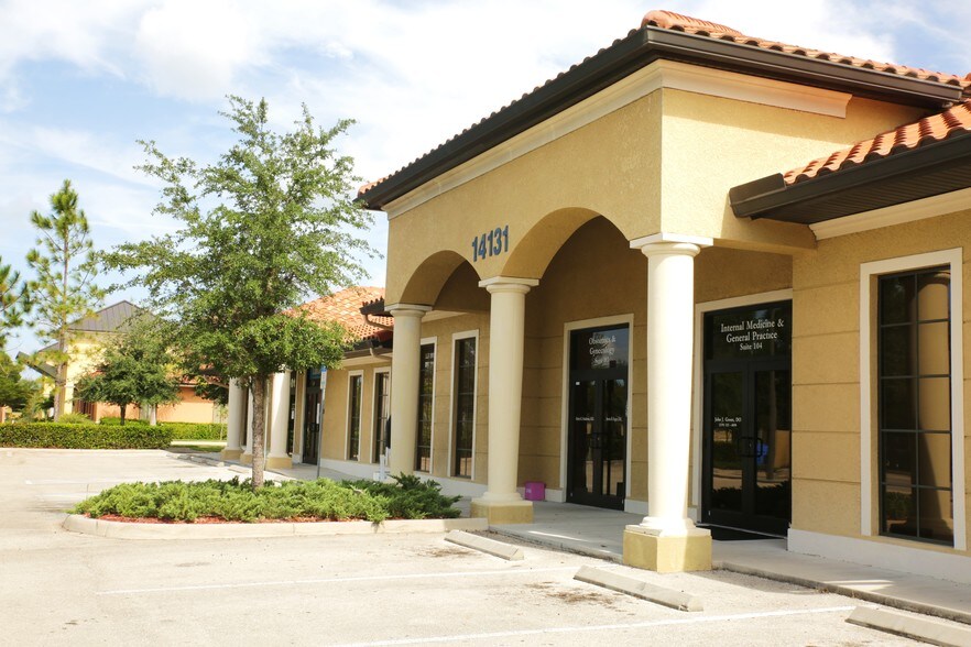 More Photos Of 14131 Metropolis Ave, Fort Myers Medical For Lease