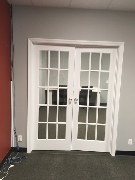 More Photos Of 450 Sunrise Hwy, Rockville Centre Office Residential For Sale