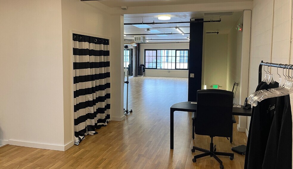 More Photos Of 264 Dore St, San Francisco Warehouse For Lease