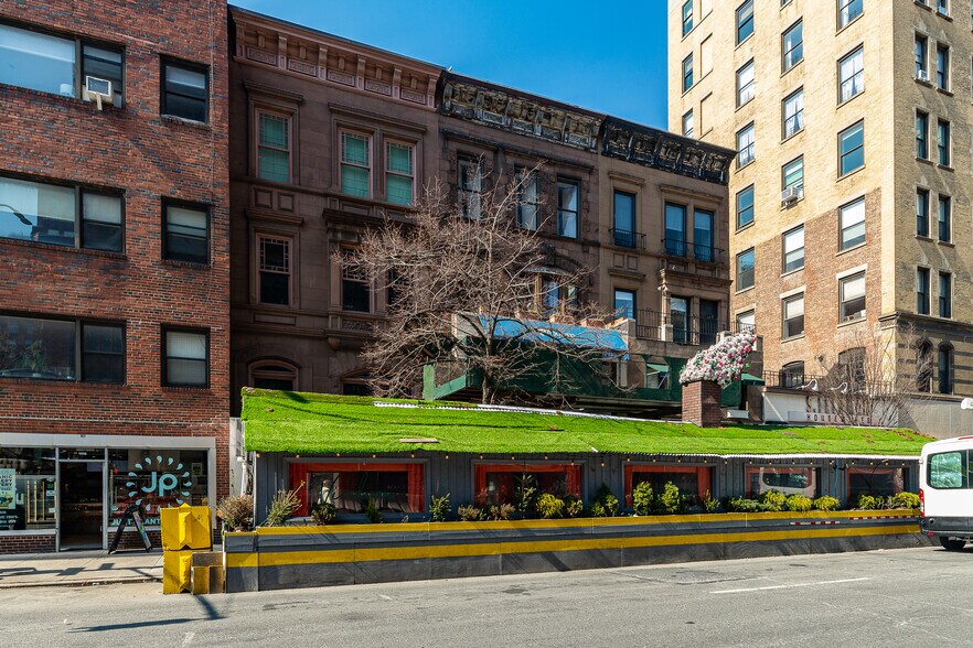 More Photos Of 1300 Madison Ave, New York Storefront Retail Office For Lease