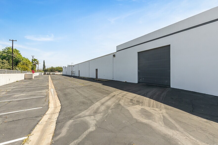 More Photos Of 14004-14014 Marquardt Ave, Santa Fe Springs Warehouse For Lease