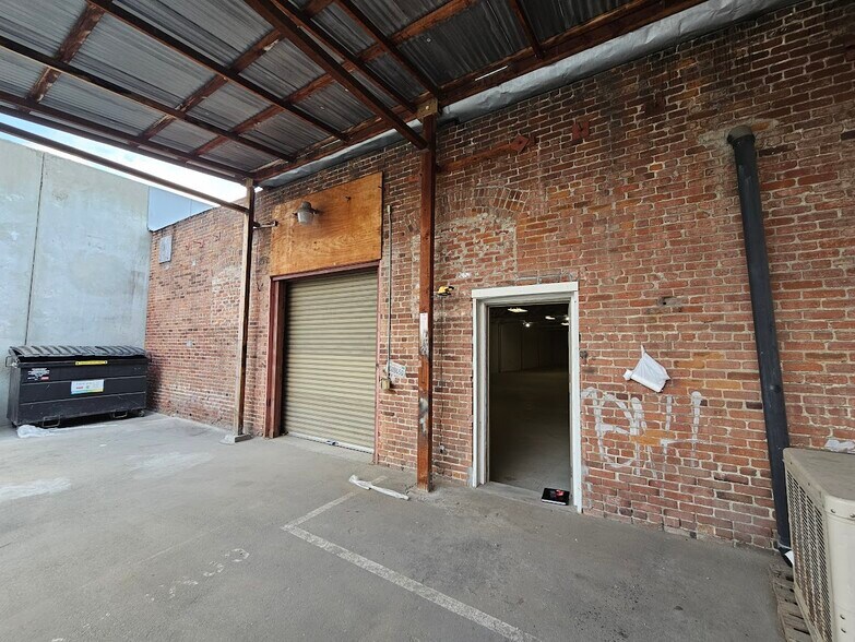 Primary Photo Of 1200 E 28th St, Los Angeles Warehouse For Lease