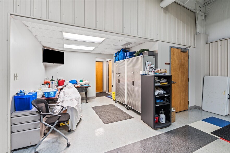 More Photos Of 2740 W National Rd, Vandalia Industrial For Sale