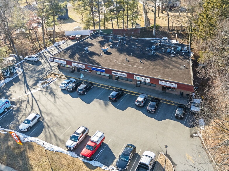 More Photos Of 362-374 Western Hwy, Tappan Freestanding For Lease