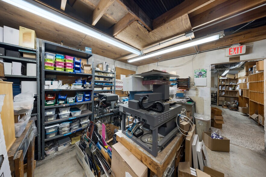More Photos Of 9465 SW 56th St, Miami Freestanding For Sale