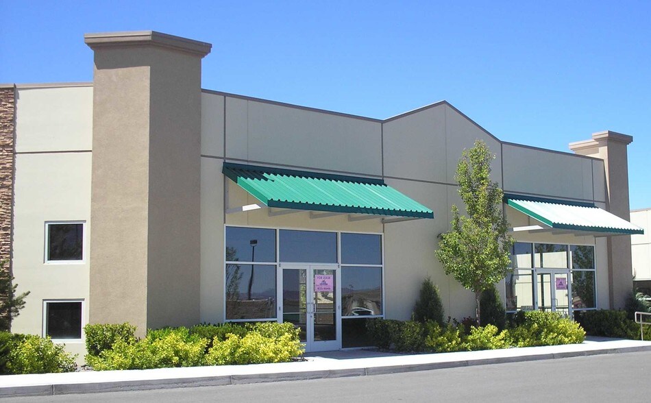 More Photos Of 1675 Robb Dr, Reno Storefront Retail Office For Lease