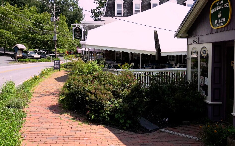 More Photos Of 3471 St Peters Rd, Saint Peters Land For Sale