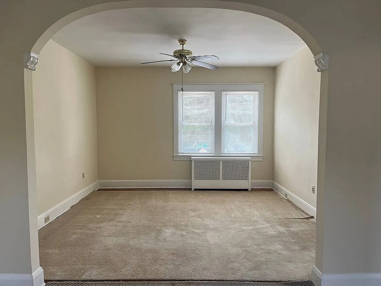 More Photos Of 4601 Leeds Ave, Baltimore Storefront Retail Office For Sale