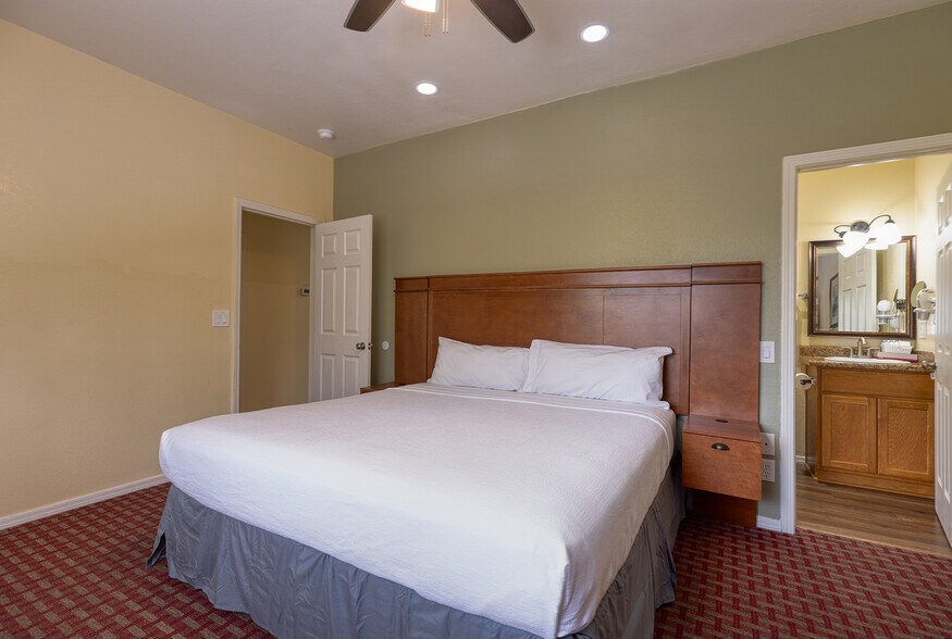 More Photos Of 5829 Buck Springs Rd, Pinetop Hotel For Sale