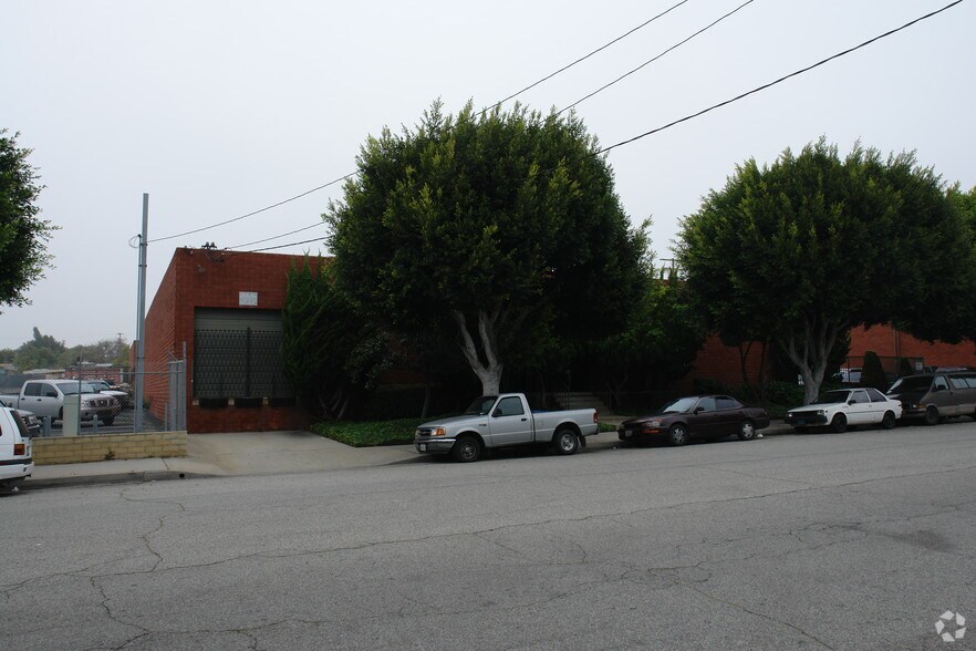 Primary Photo Of 1649-1653 W 132nd St, Gardena Manufacturing For Lease