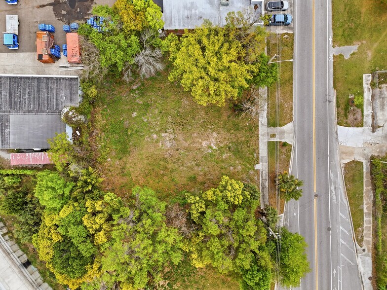 More Photos Of 622 College St, Jacksonville Land For Sale