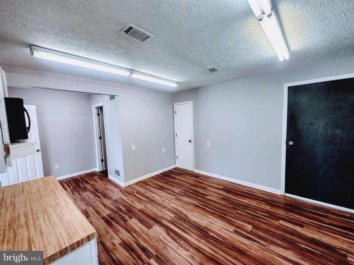 More Photos Of 215 Burkharts ln, Martinsburg Flex For Lease