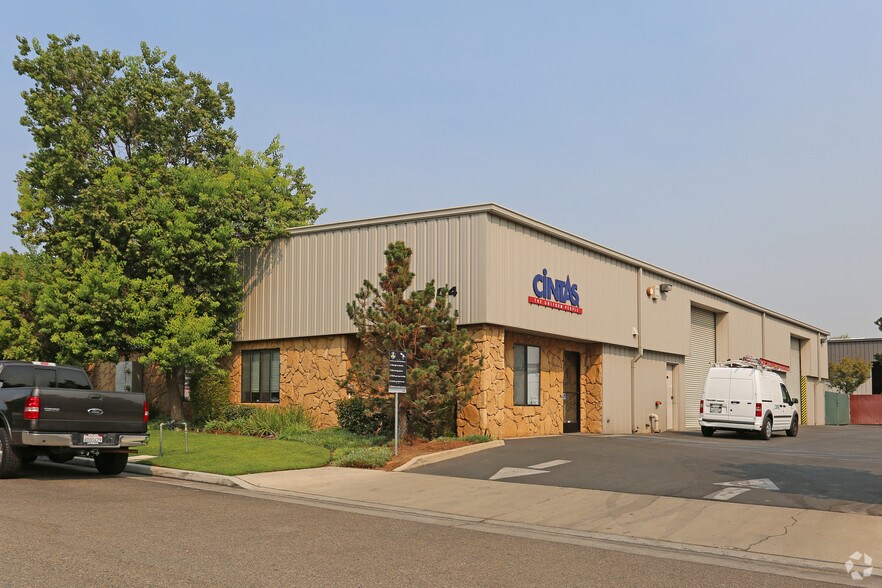 More Photos Of 3604 W Gettysburg Ave, Fresno Warehouse For Lease