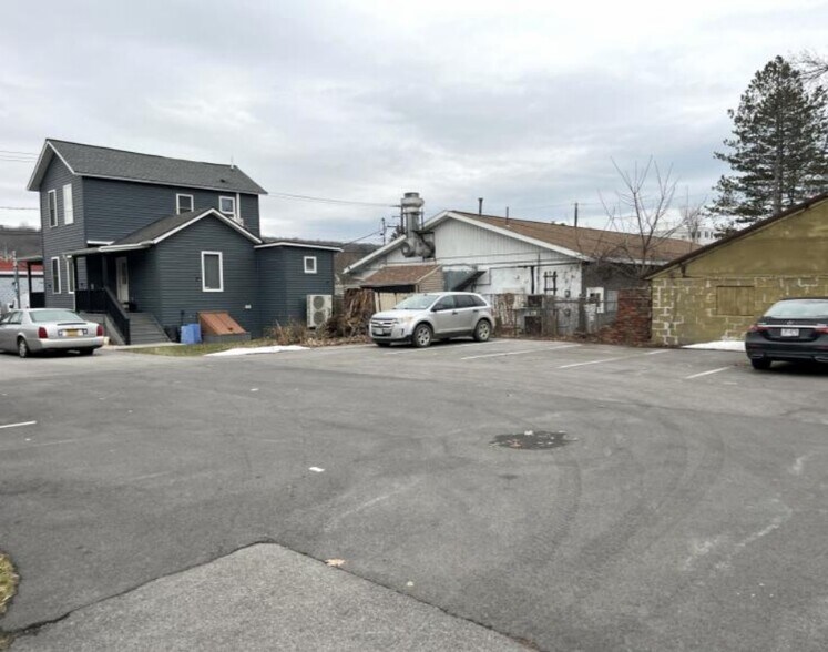 More Photos Of , Ithaca Unknown For Sale