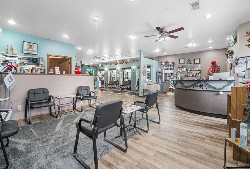 More Photos Of 155 W Menasha Ave, Whitelaw Freestanding For Sale