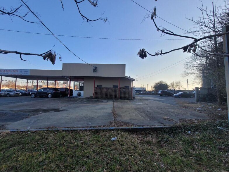 More Photos Of 5308 Brook Rd, Richmond Fast Food For Sale