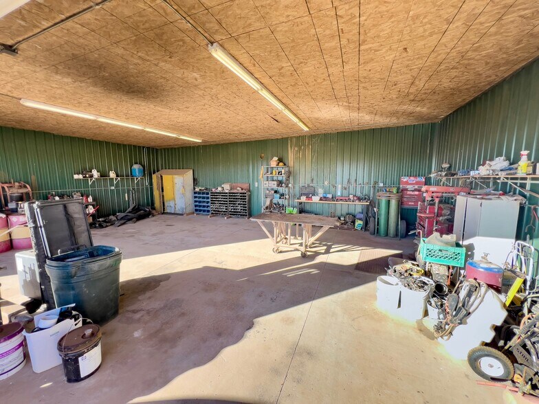 More Photos Of 19444 Road 16.5, Yellow Jacket Specialty For Sale