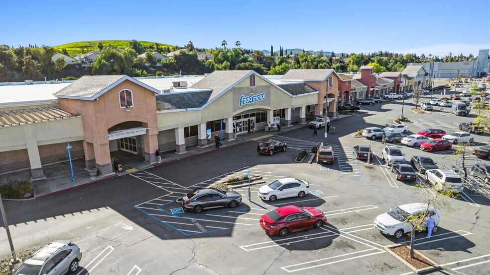 More Photos Of 4500 Lone Tree Way, Antioch Storefront For Sale